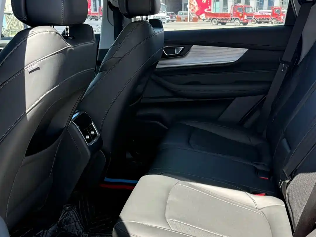 Фото 7 - Chery Tiggo 8 PLUS