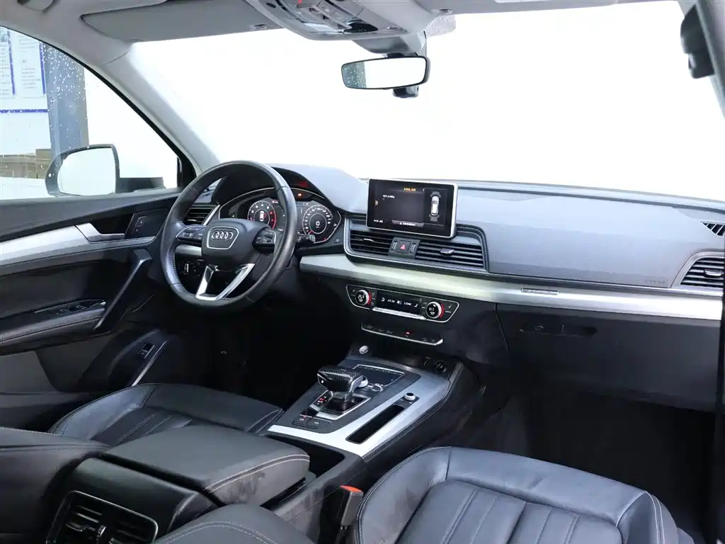 Audi Q5L 2020 40 TFSI Prestige Fashion фото 19