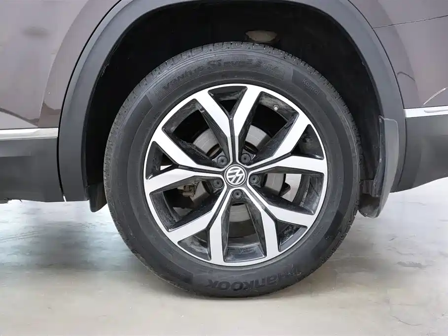Фото 29 - Volkswagen Teramont