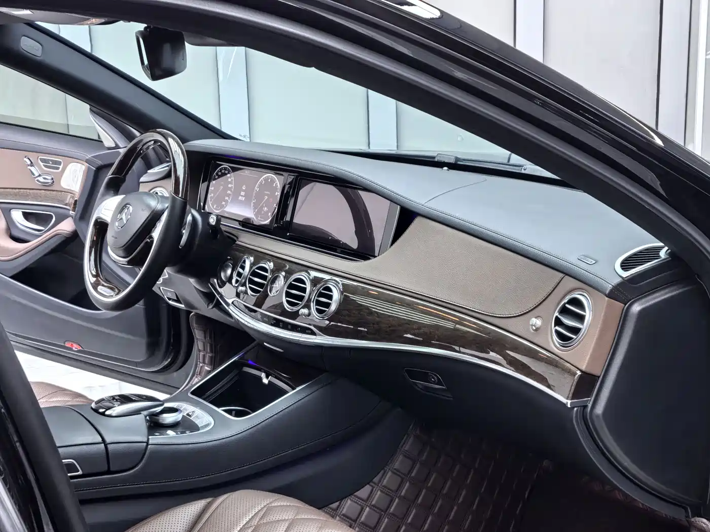 Mercedes-Benz S-Class 2016 S 320 L Luxury фото 11