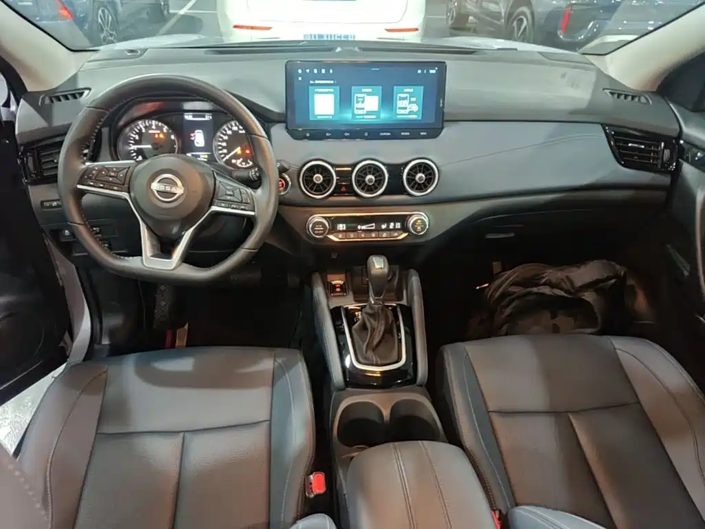 Nissan Qashqai 2025 2025 Honor 2.0L CVT XV+ Leading Edition
