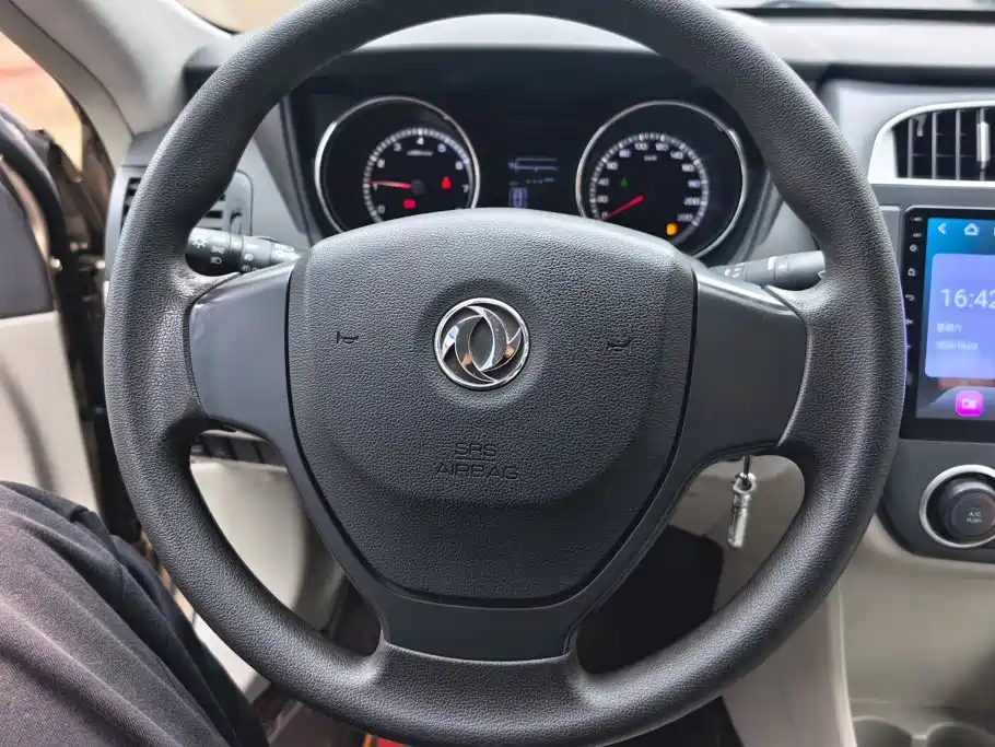 Dongfeng Aeolus Dongfeng Fengshen A60 2015 2016 Model 1.5L Manual Luxury