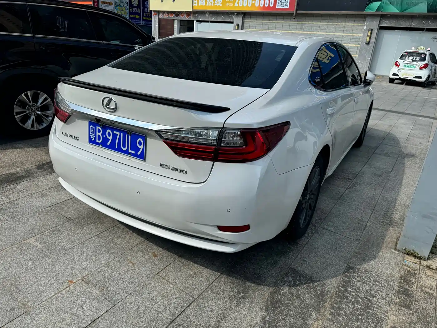 Lexus ES 2017 200 30th Anniversary Edition фото 8