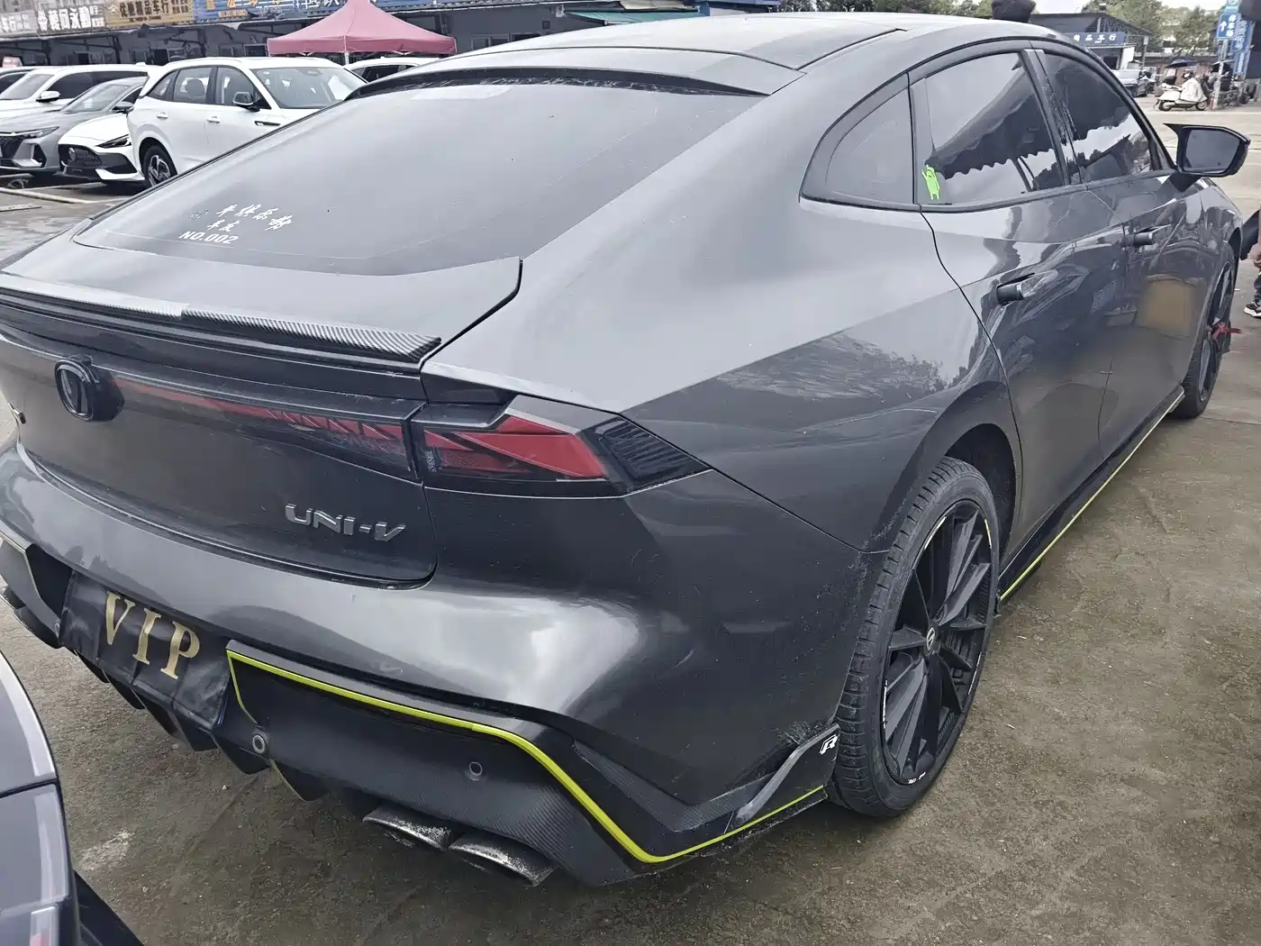 CHANGAN UNI-V