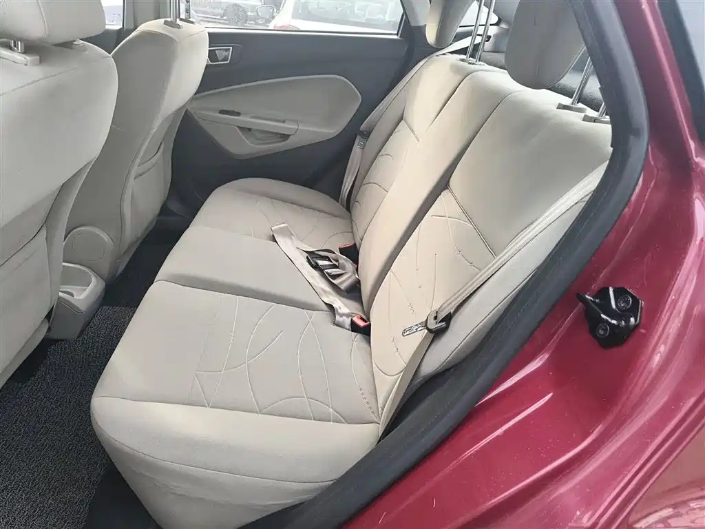 Ford Fiesta 2014 2013 Sedan 1.5L Automatic Fashion