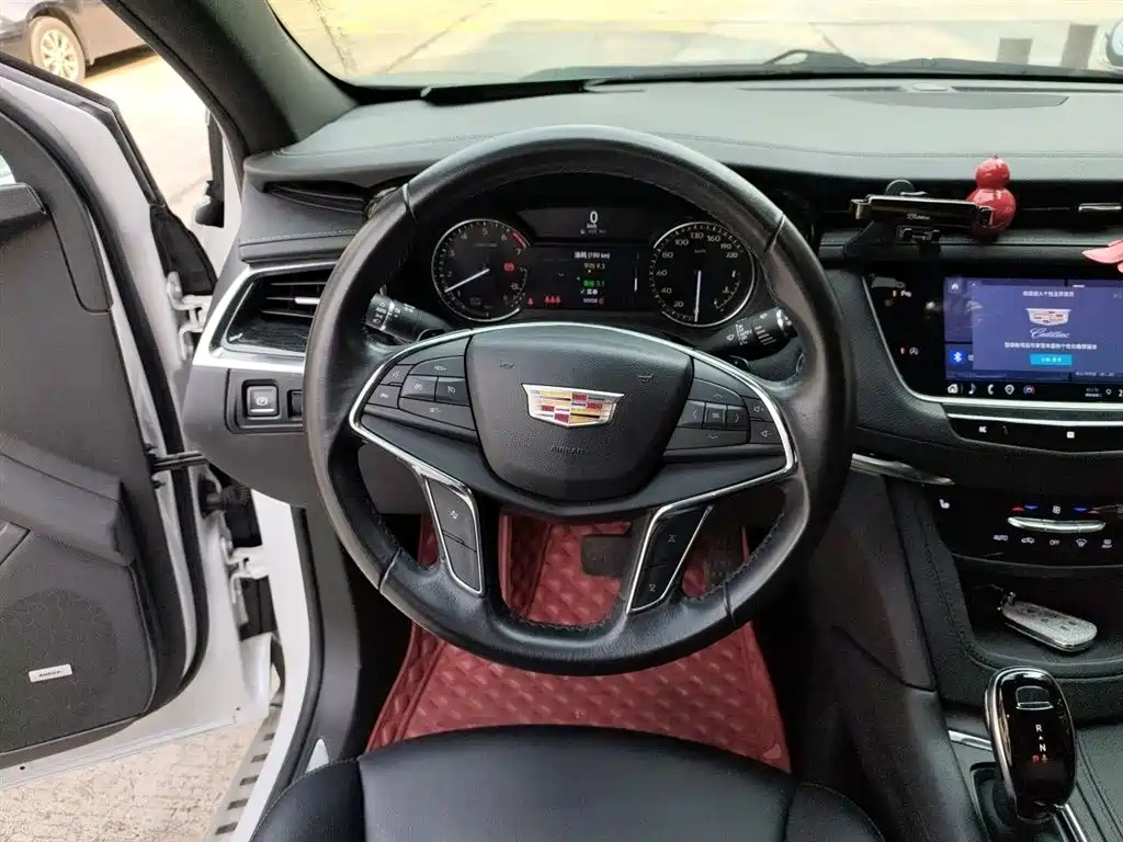 Cadillac XT5 2020 Facelift 28T Luxury Model фото 3