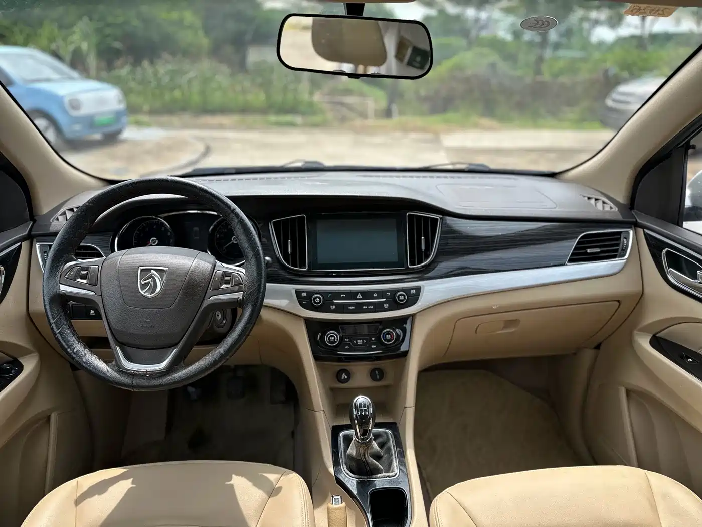 صورة 7 - Baojun 730