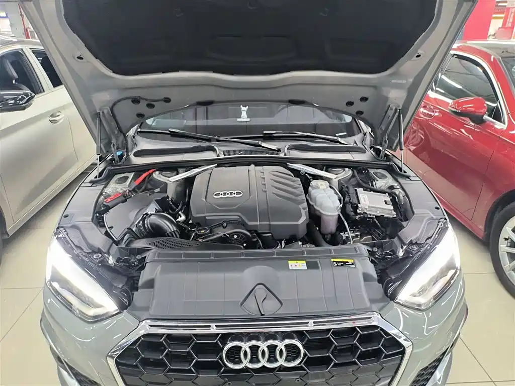 AUDI A5 (IMPORT)