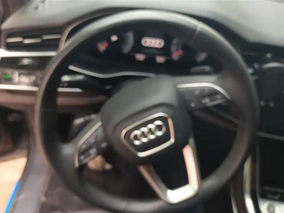Audi Q7 2023 55 TFSI quattro S line Sport фото 15