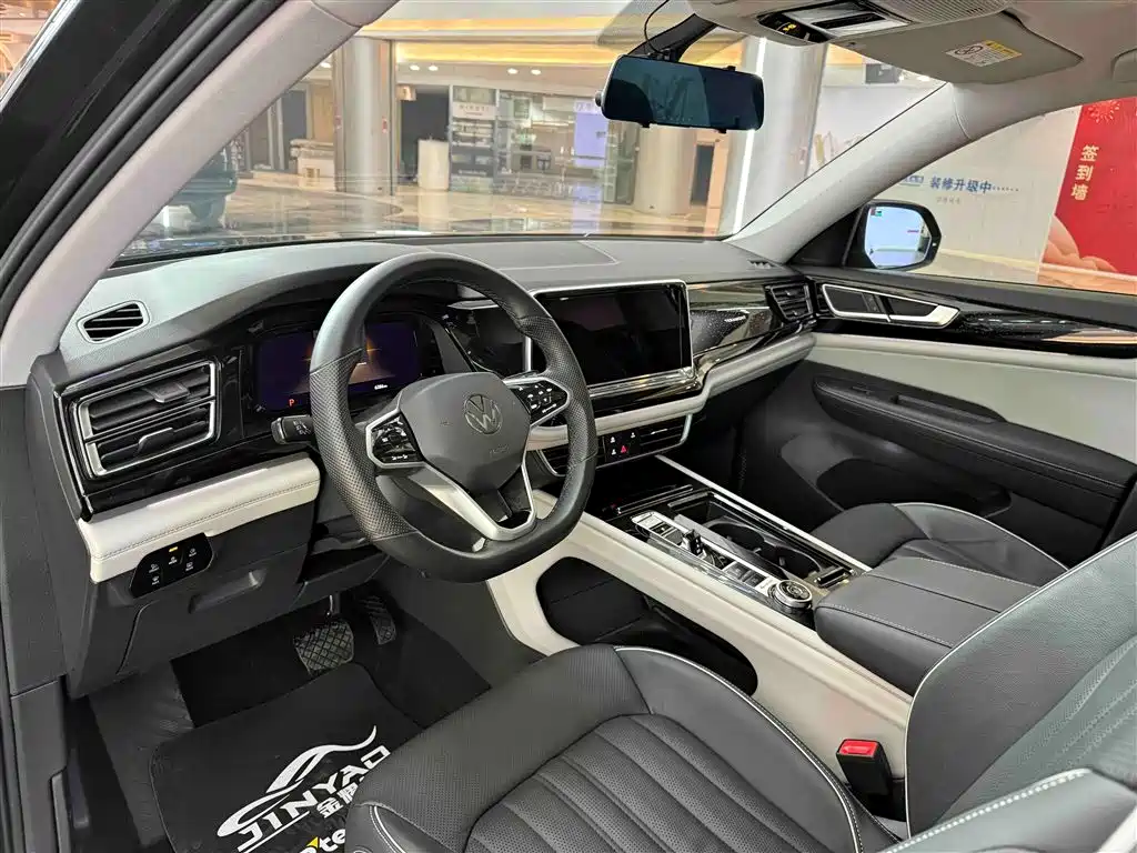 Volkswagen Teramont 2022 380TSI 4MOTION Premium Luxury фото 6