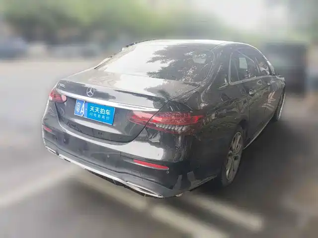 Mercedes-Benz E-Class 2023 Facelift E 300 L Sport Luxury — фото 2