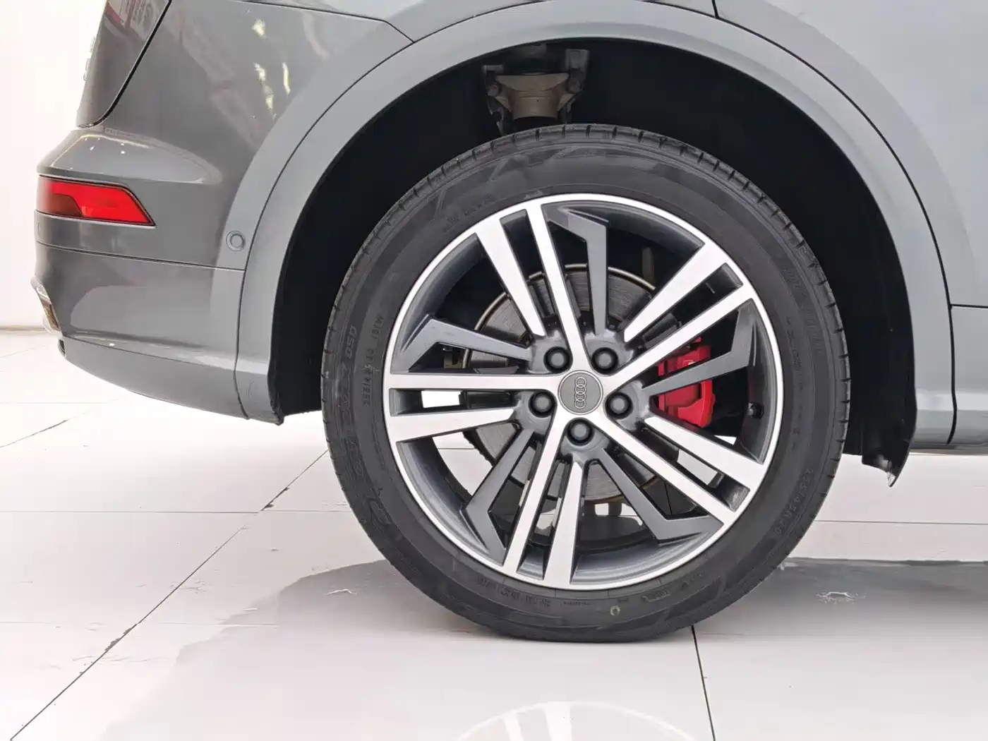 Audi Q5L 2020 45 TFSI Premium Sport фото 8