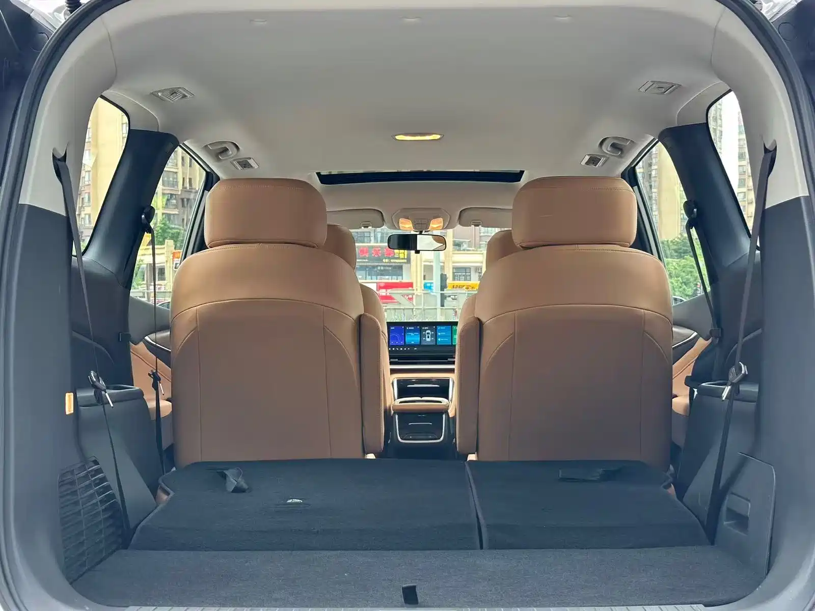 Фото 24 - Maxus Maxus G50 PHEV