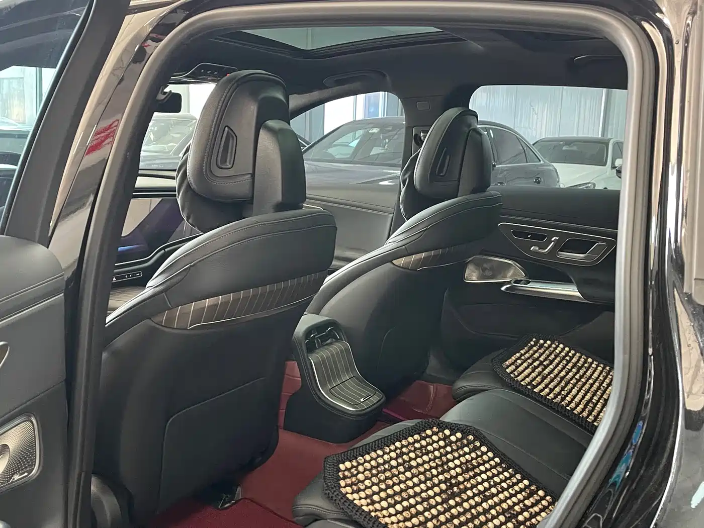 Mercedes-Benz E-Class 2025 E 300 L Luxury фото 6