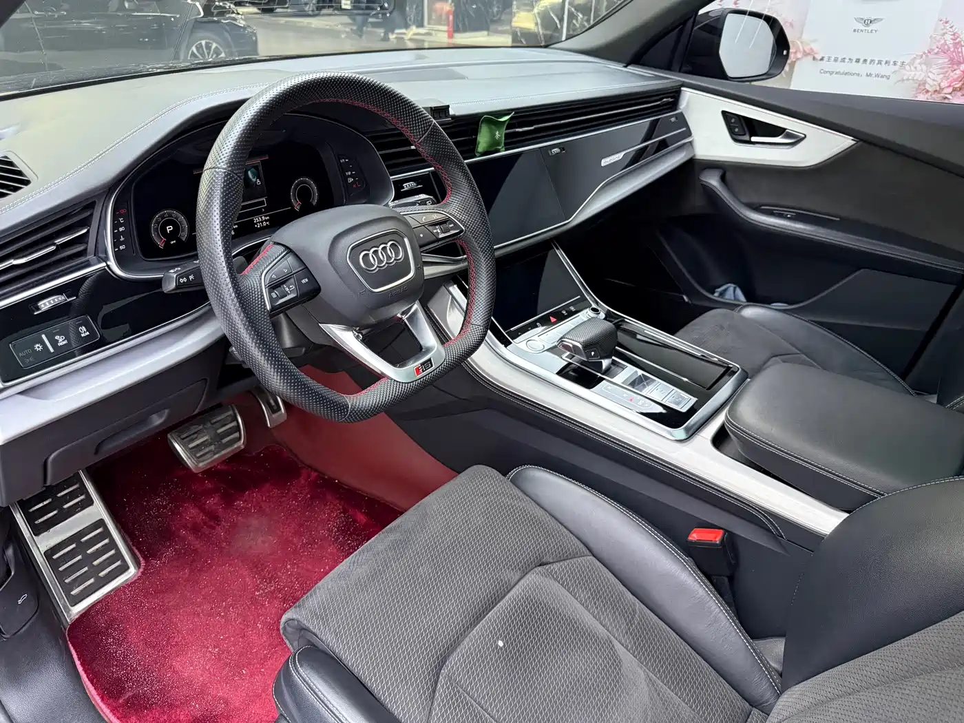 Audi Q8 2019 Model 55 TFSI Premium Dynamic фото 13