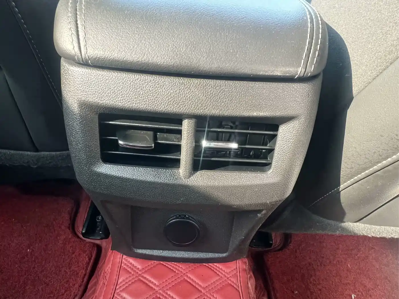 Cadillac CT4 2021 28T Premium Edition фото 12