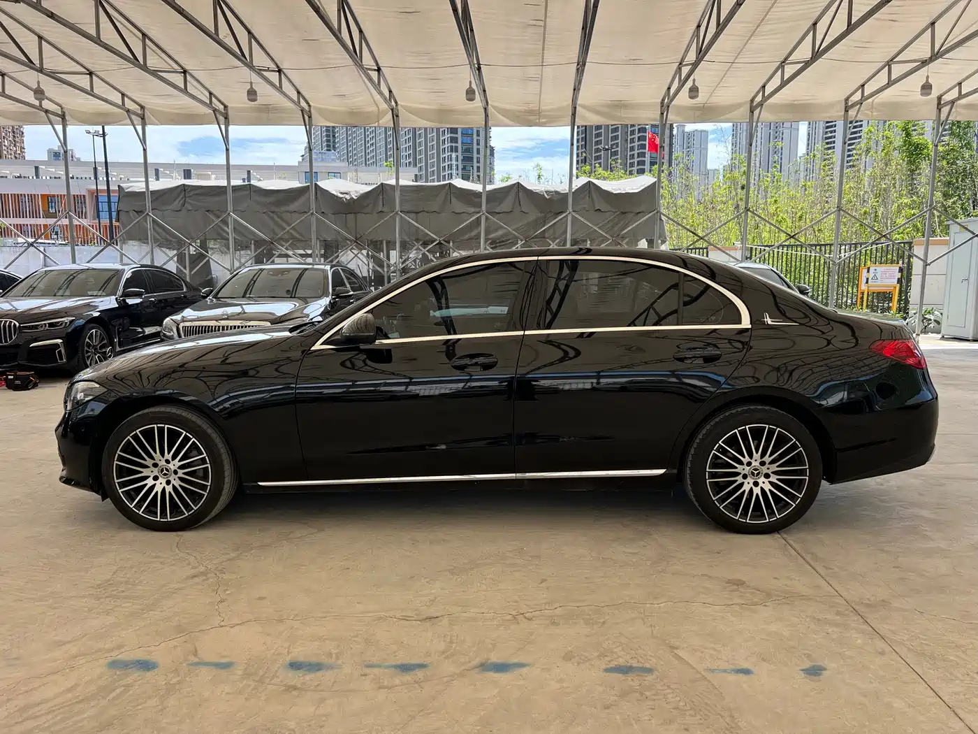 Mercedes-Benz C-Class 2024 Facelift III C 260 L Night Sport Edition фото 4