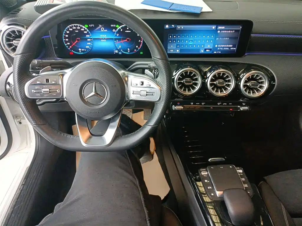 Mercedes-Benz A-Class 2022 Facelift III A 200 L Sport Sedan Fashion фото 6