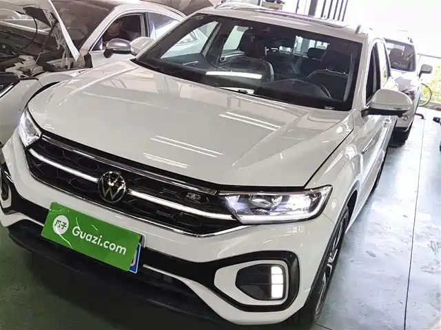 Volkswagen T-ROC 2025 Facelift 300TSI DSG 2WD Dawn Edition