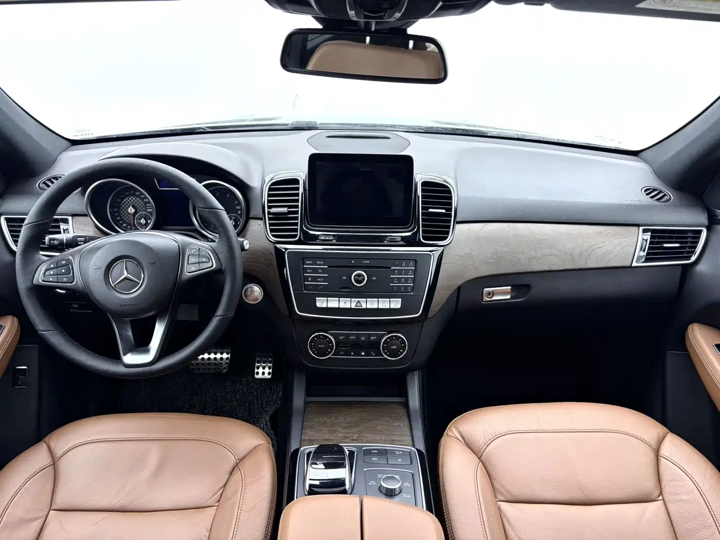 Mercedes-Benz GLE 2017 GLE 450 AMG 4MATIC фото 7