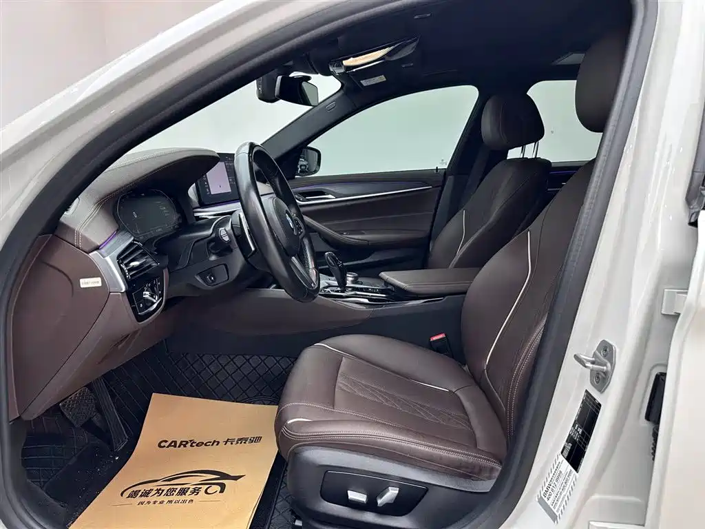 BMW 5 Series 2021 530Li Leading M Sport Package фото 8