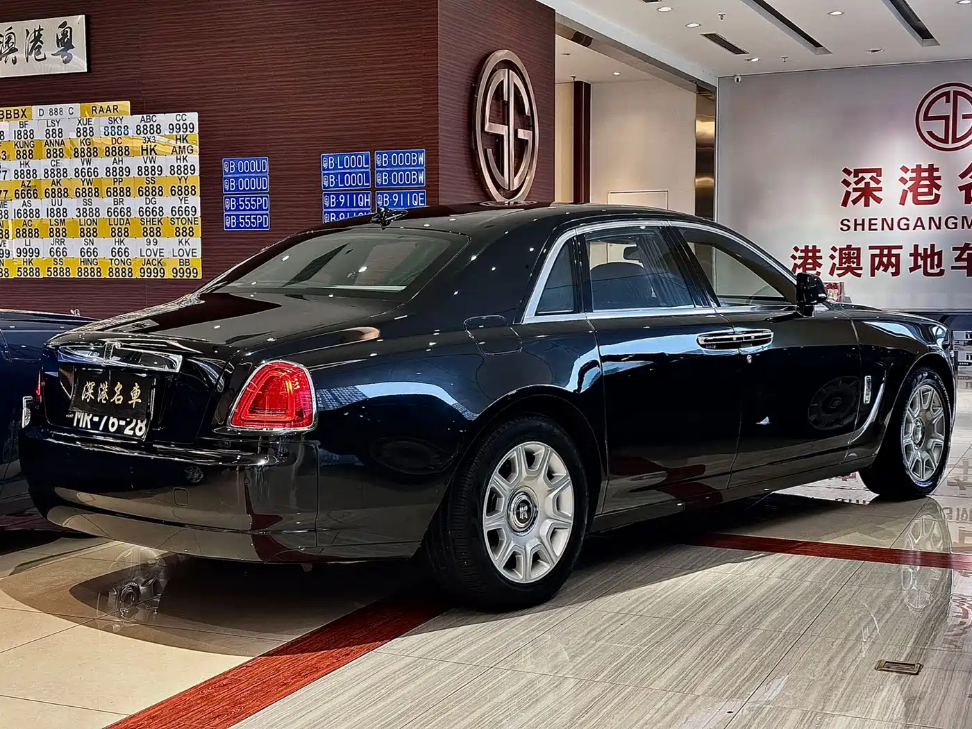 Rolls-Royce Ghost 2013 6.6T Art Deco Collector's Edition фото 8