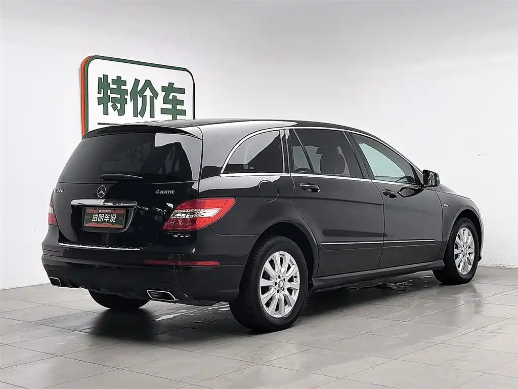 Mercedes-Benz R-Class 2017 R 320 4MATIC Business Collector's Edition фото 2