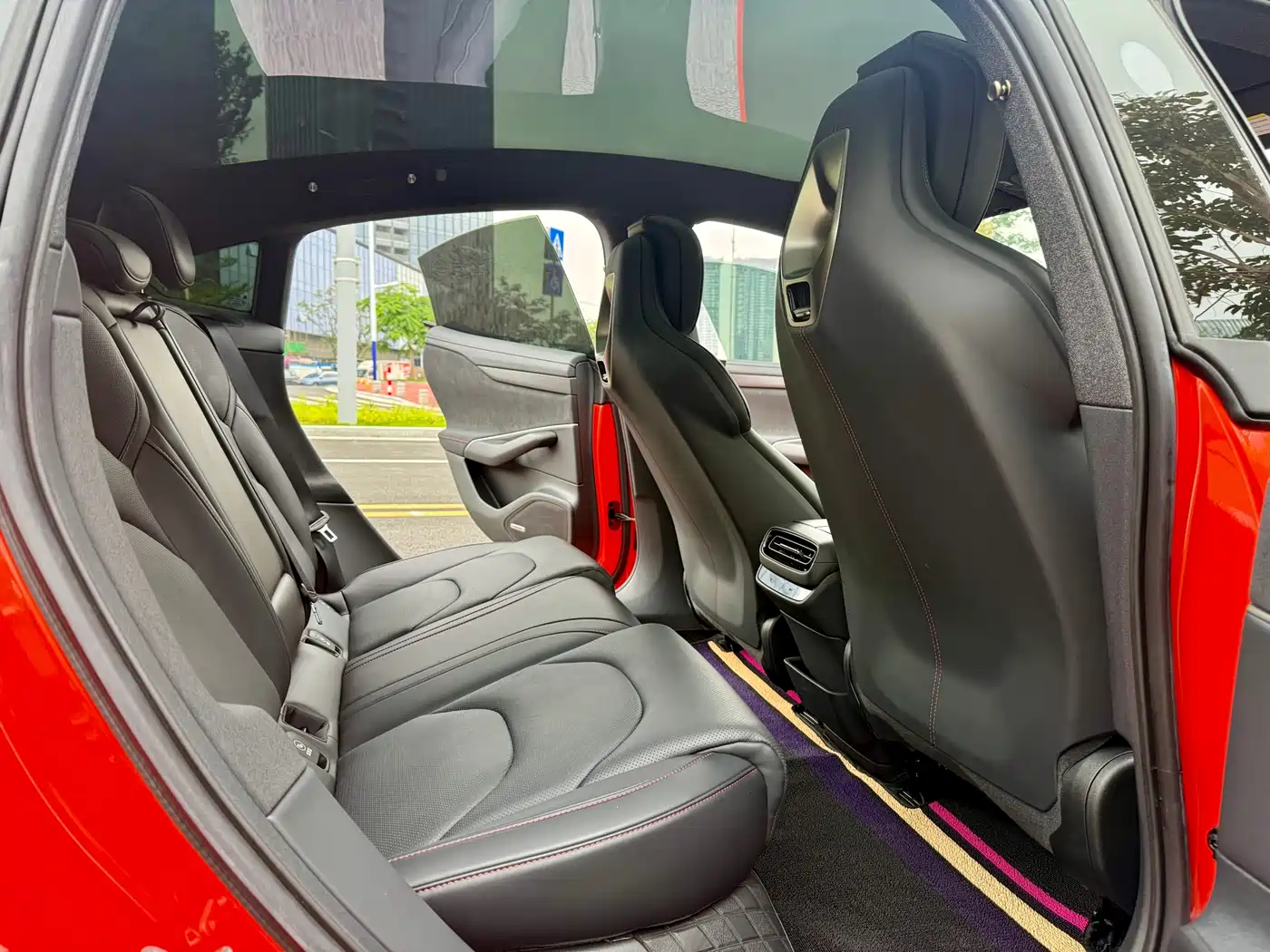 Xiaomi Auto Xiaomi SU7 2024 RWD Ultra Long Range Advanced Smart Driving Pro Edition фото 11