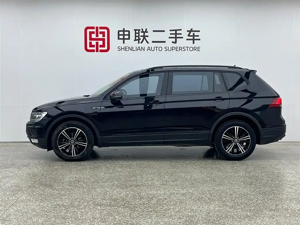 Volkswagen Tiguan L 2021 330TSI Automatic 2WD Comfort фото 4