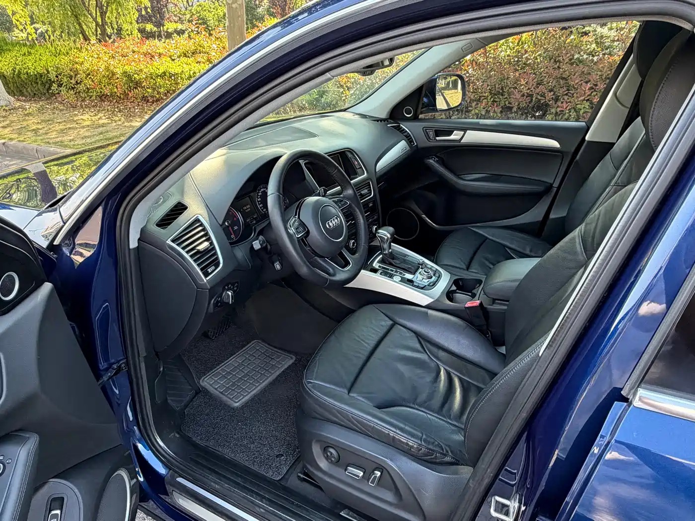Audi Q5 (Import) 2013 45 TFSI quattro Sport фото 9