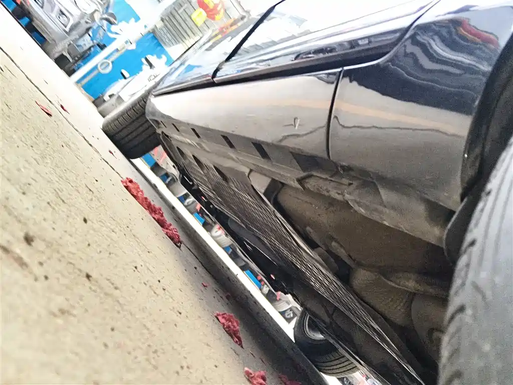 Volkswagen Magotan 2013 1.8TSI Leading фото 21