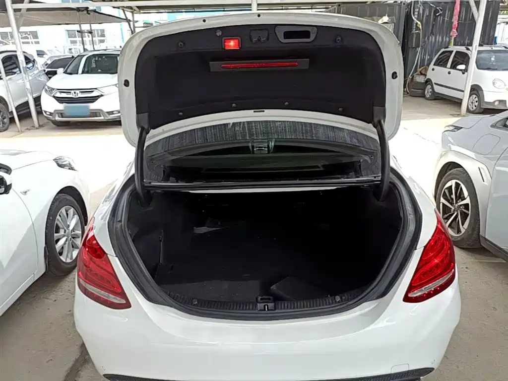 Mercedes-Benz C-Class 2016 C 200 L Sport фото 19