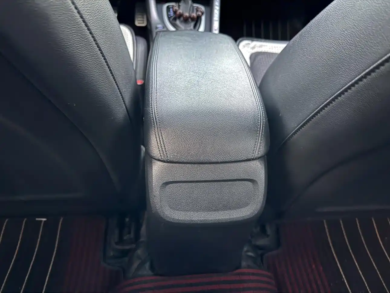 Hyundai Fista 2019 280TGDi Sport Edition China VI фото 10