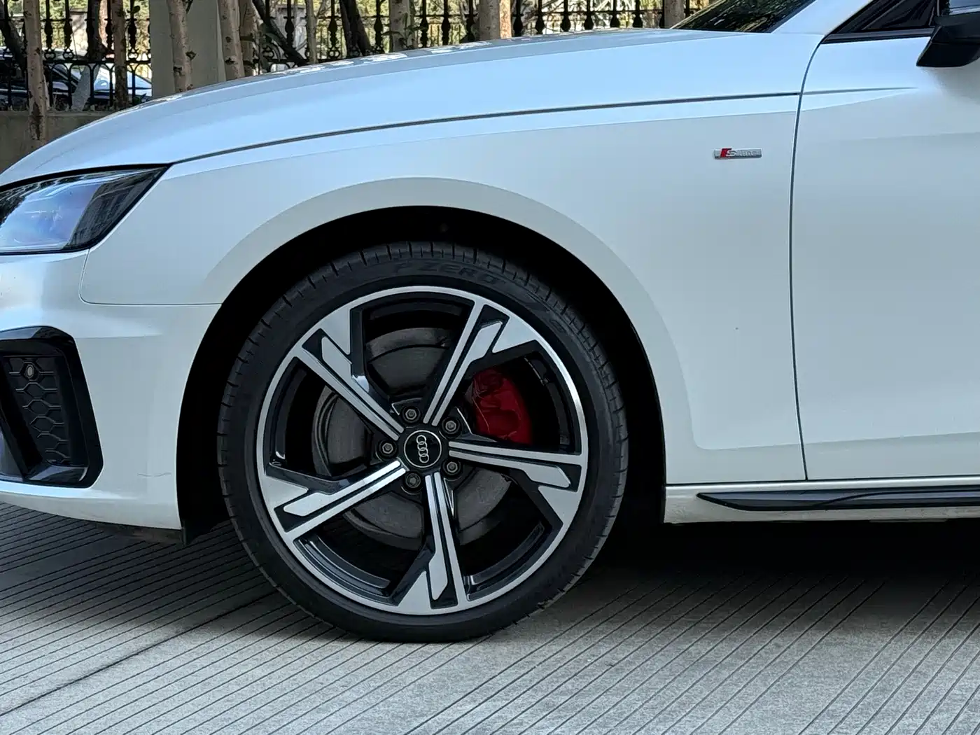 Audi A4L 2024 40 TFSI Luxury Dynamic фото 16