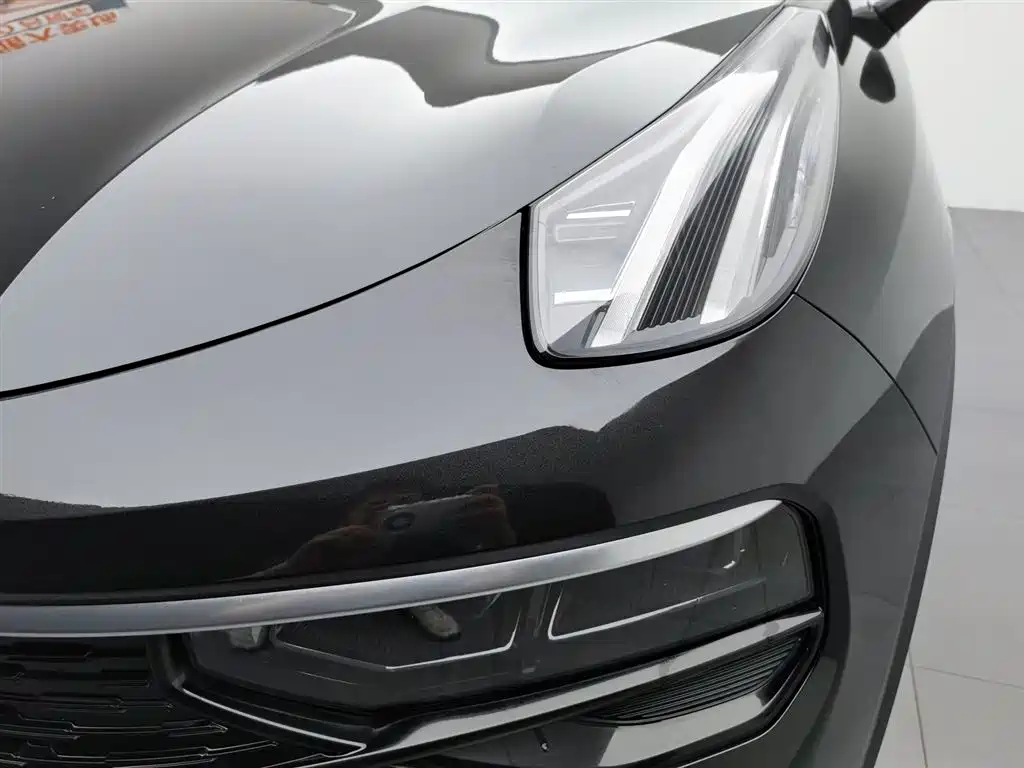 LYNK 01