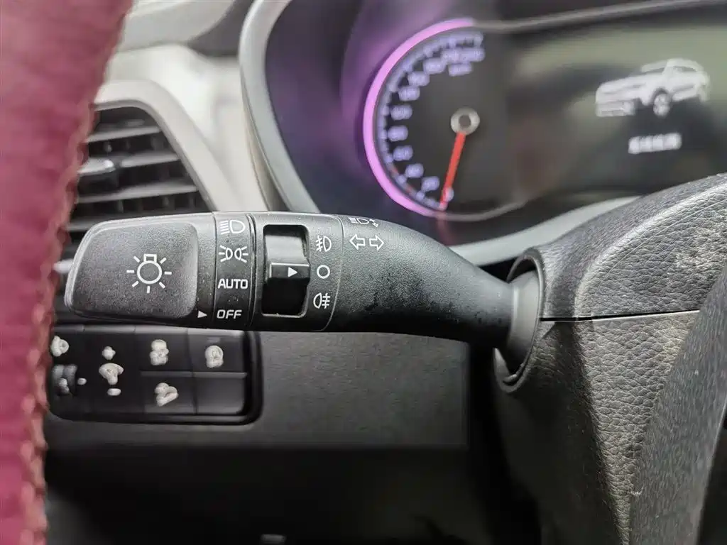 Kia Sportage 2018 2.0L Automatic Smart Luxury (China V) фото 21