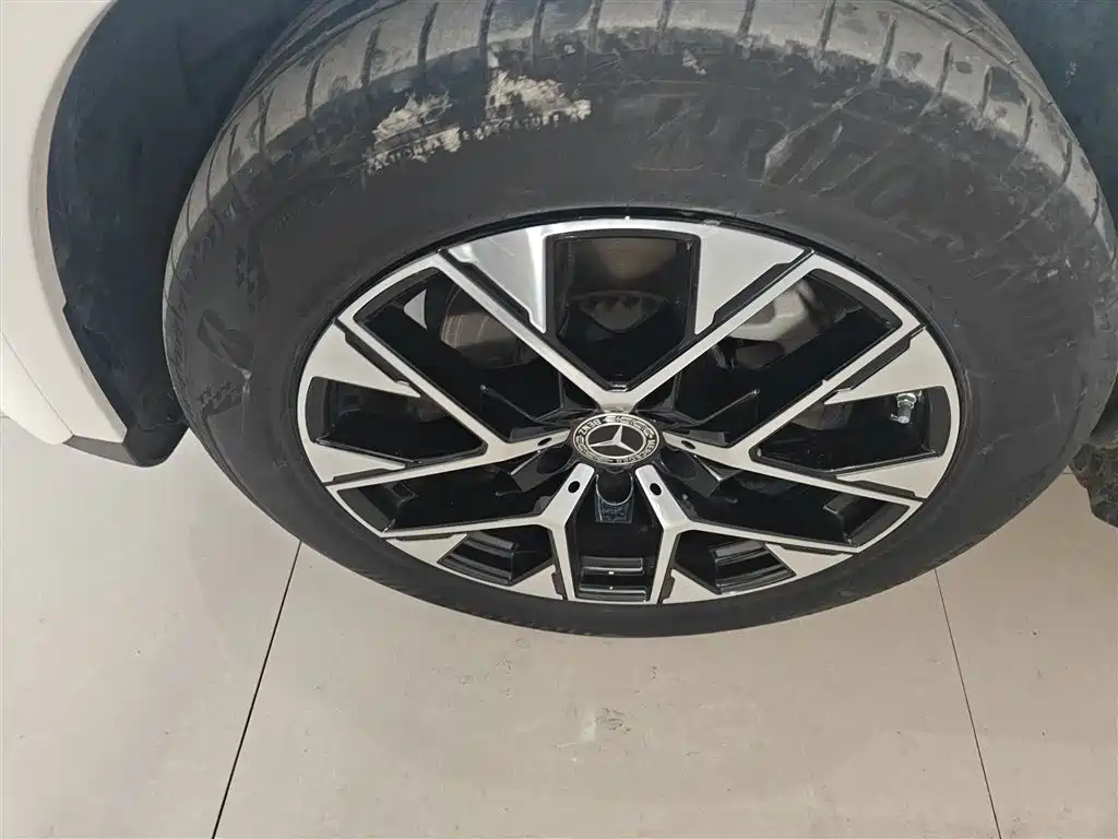 Mercedes-Benz GLC 2023 GLC 260 L 4MATIC Luxury 5-Seater фото 25
