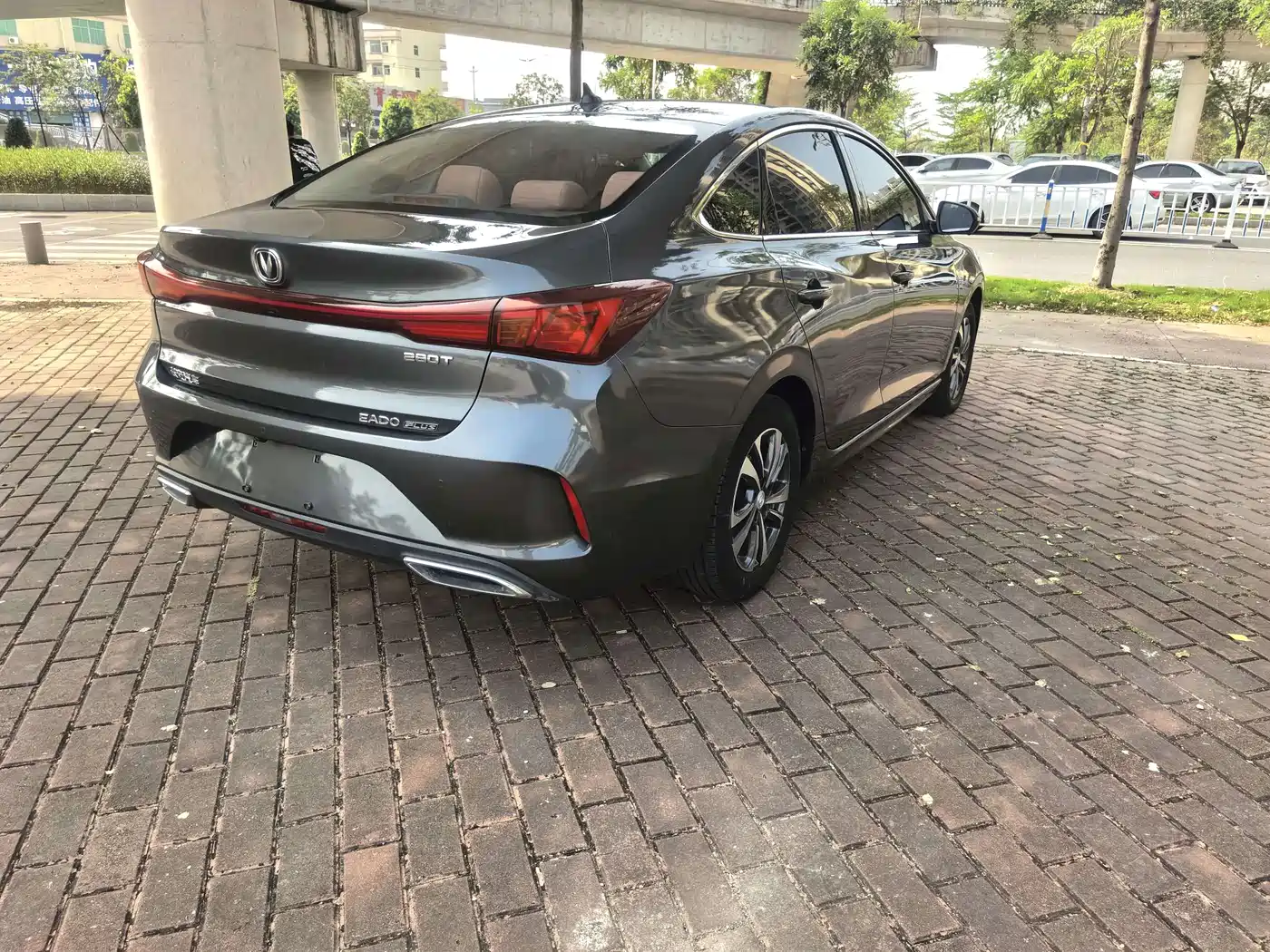 Photo 7 - Changan Eado