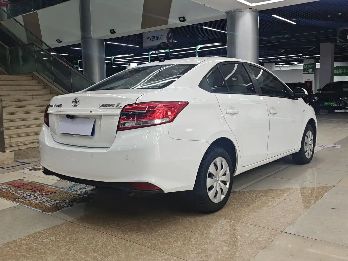 Toyota YARiS L Zhi Xiang 2021 1.5L CVT Leading Edition фото 6