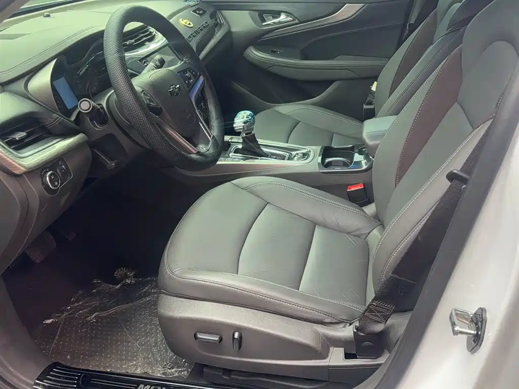 Chevrolet Malibu 2018 530T Automatic Luxury Edition фото 8