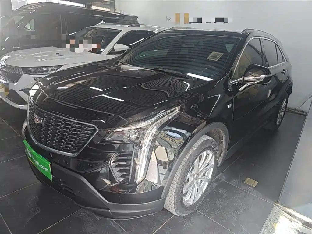 Cadillac XT4 2021 28T FWD Technology Edition