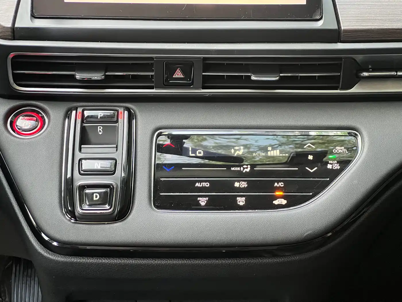 Honda Odyssey 2022 2.0L e:HEV Sharp·Enjoyment Edition фото 15
