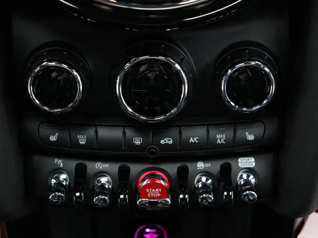 MINI JCW