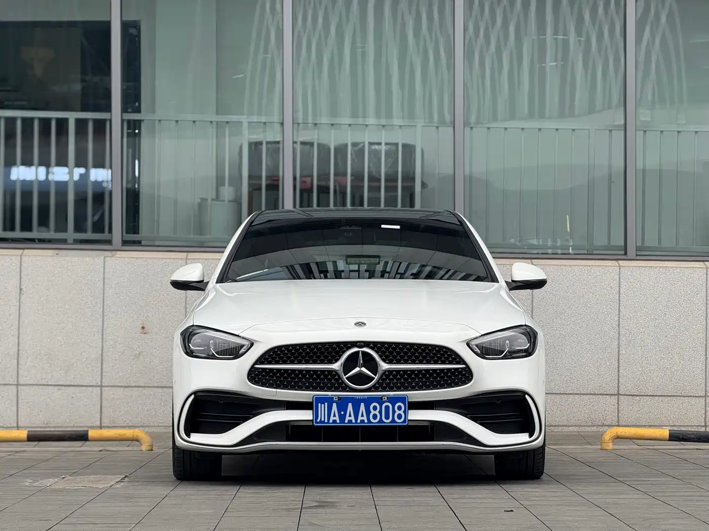 Mercedes-Benz C-Class 2024 Facelift III C 260 L фото 2