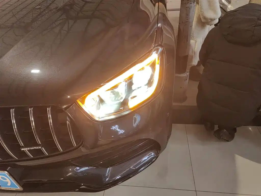 MERCEDES-BENZ GLC AMG