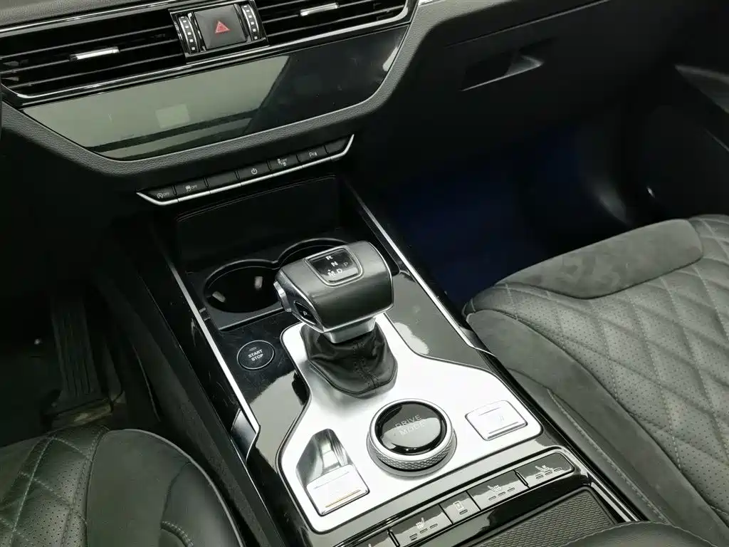 Hongqi HS5 2019 2.0T Smart Connect Enjoy 4WD Edition фото 13