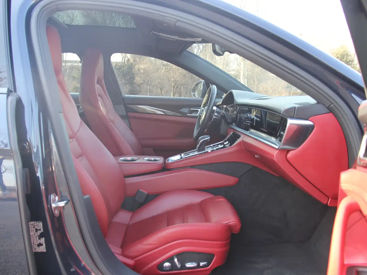 Porsche Panamera 2017 Panamera 3.0T фото 17