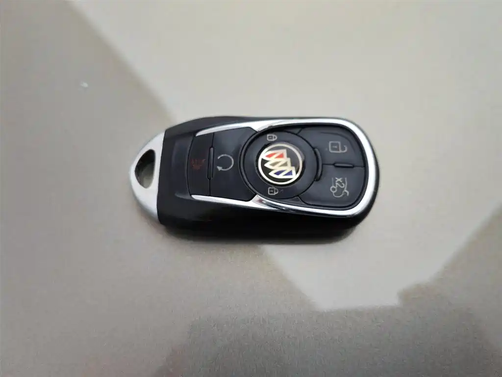 Buick GL8 2018 28T Comfort China VI фото 19