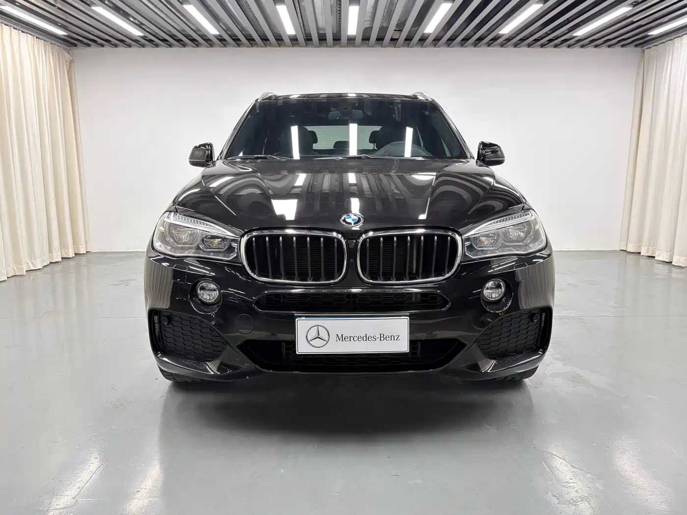 BMW X5 (Import) 2017 xDrive35i M Luxury Sport фото 2