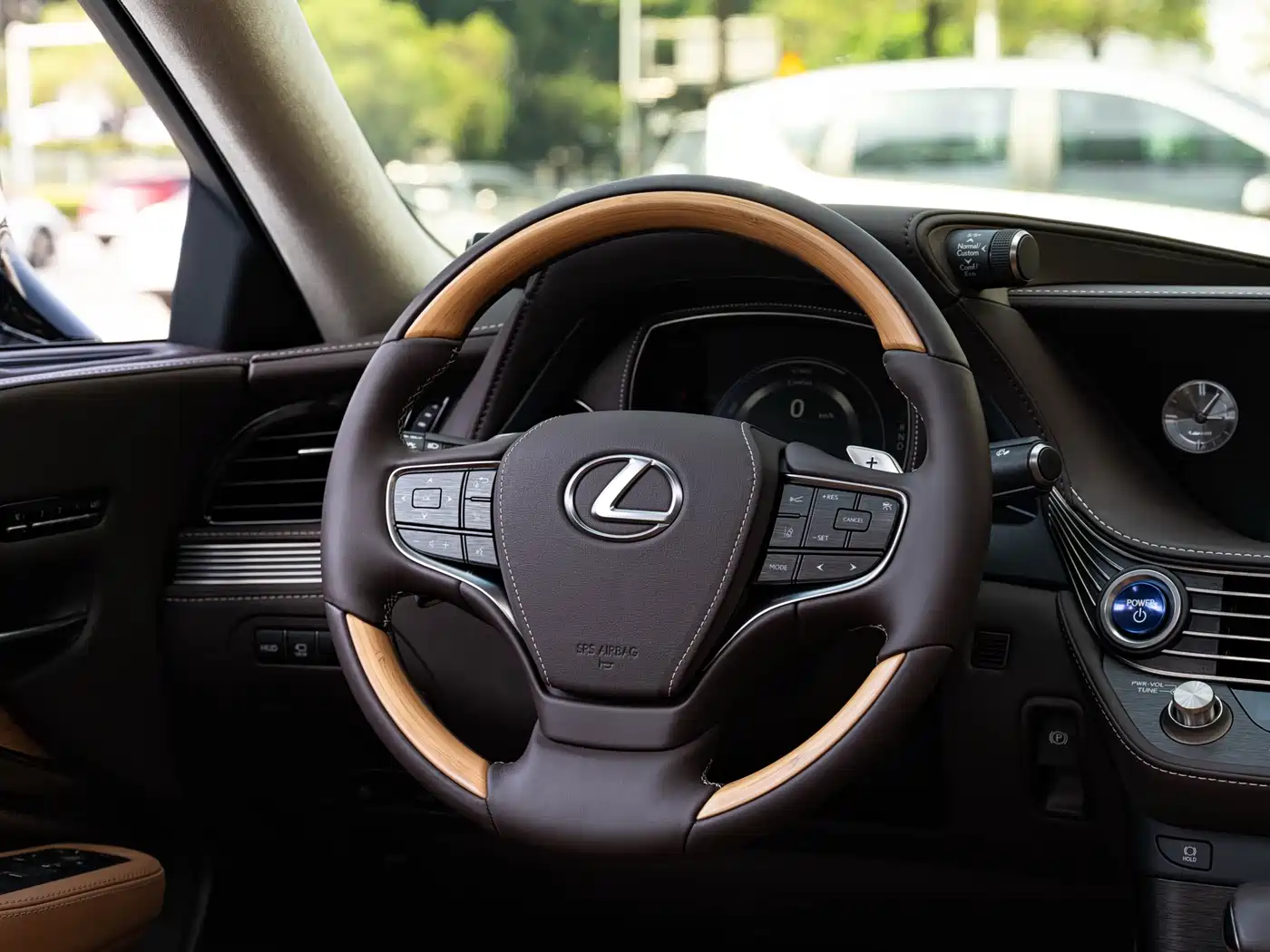 Lexus LS 2018 500h Luxury Edition China V фото 13